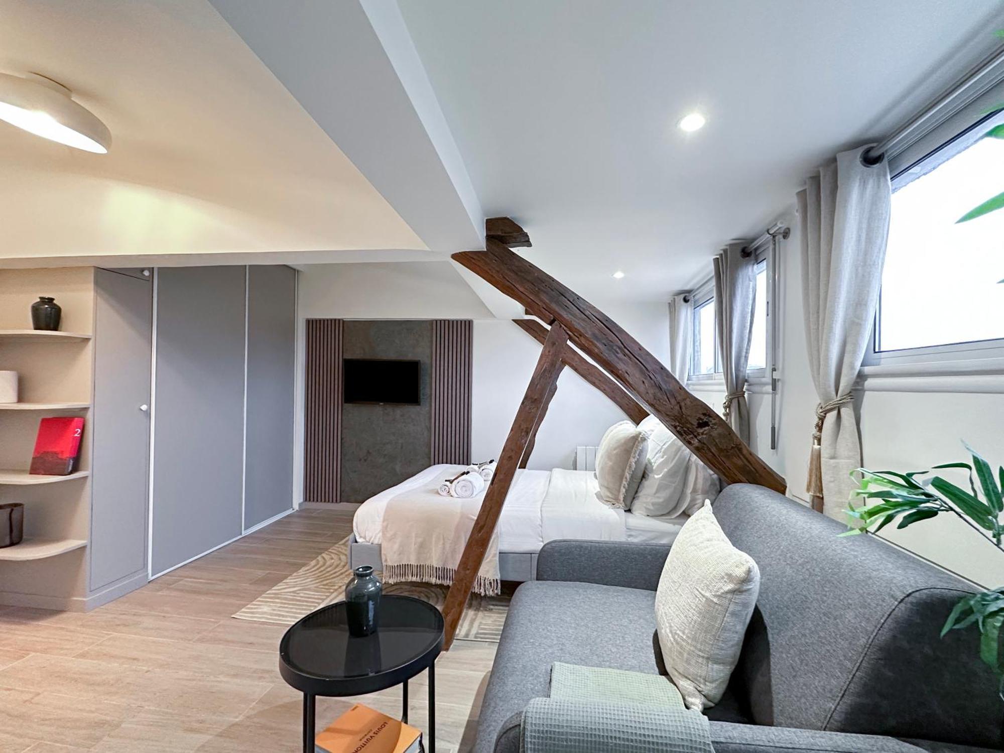 Brand New Properties Near La Madeleine ! Paris Eksteriør bilde