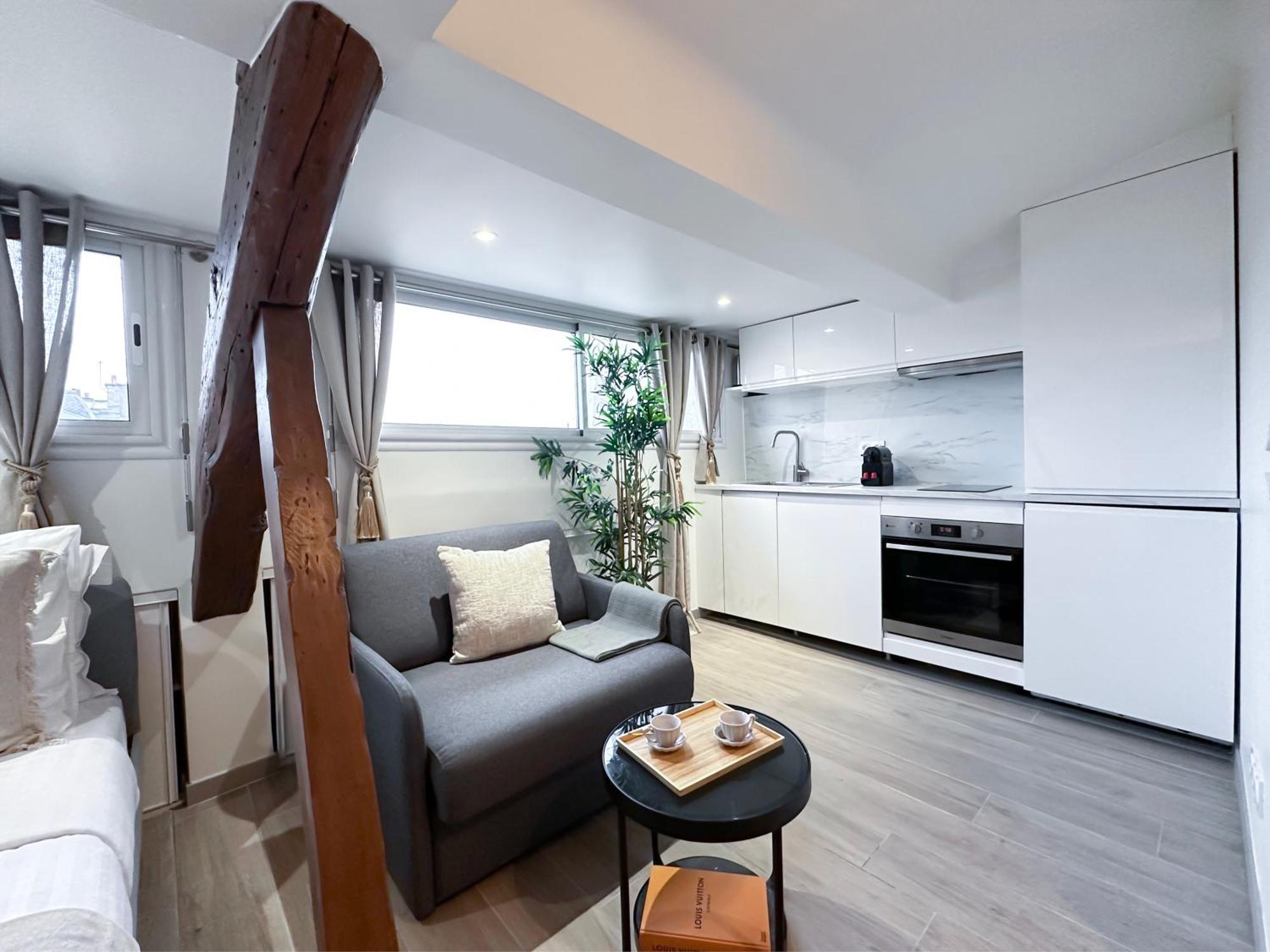 Brand New Properties Near La Madeleine ! Paris Eksteriør bilde